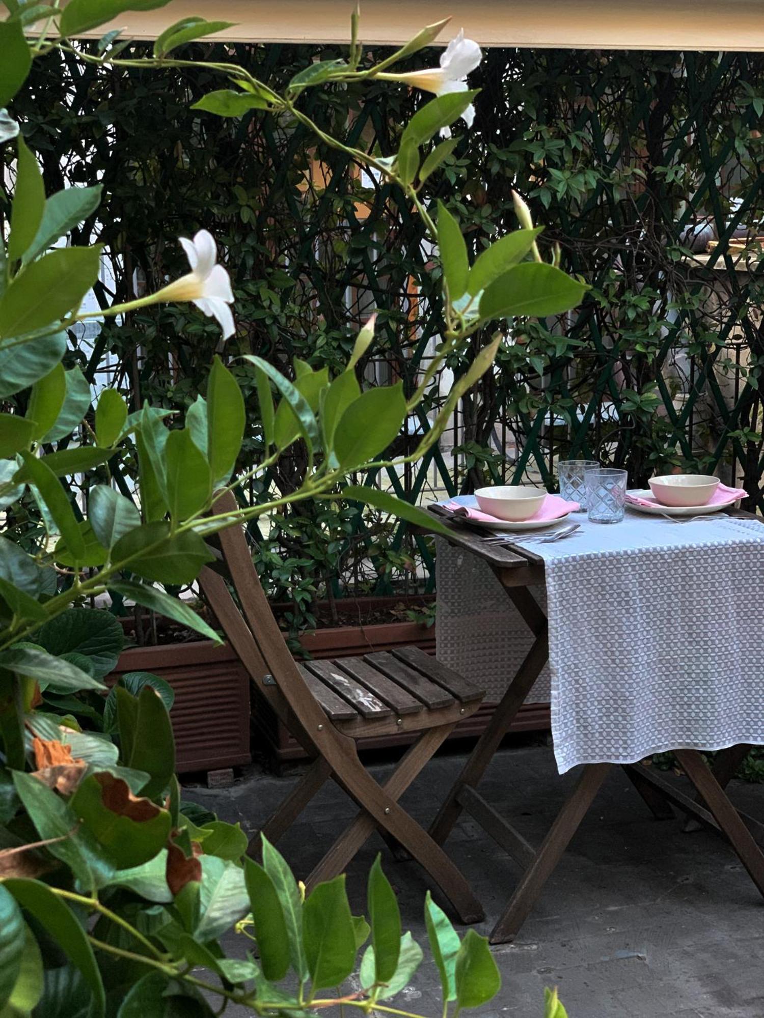 Bed and Breakfast Gioia House Милан Экстерьер фото